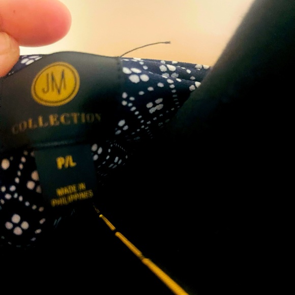 JM Collection Blouse - Picture 2 of 4